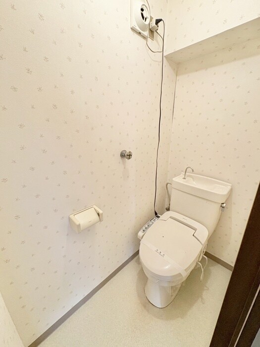 物件内観写真11　(トイレ)