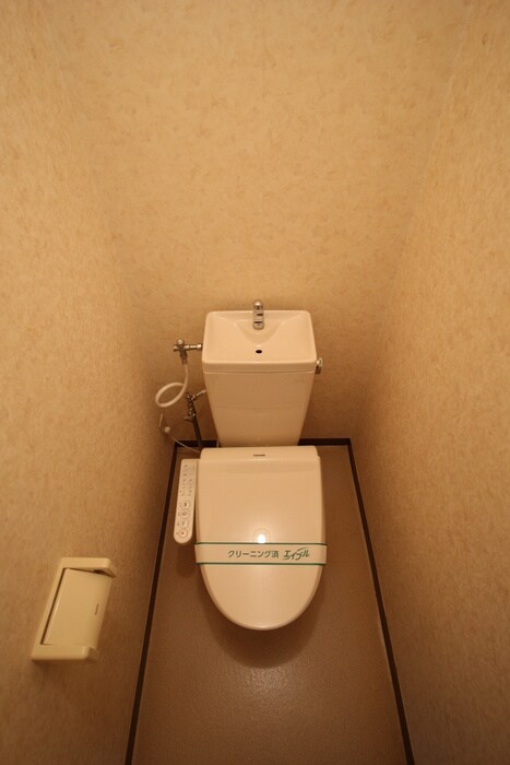 物件内観写真11　(トイレ)