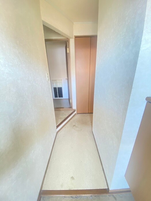 物件内観写真21　(廊下)