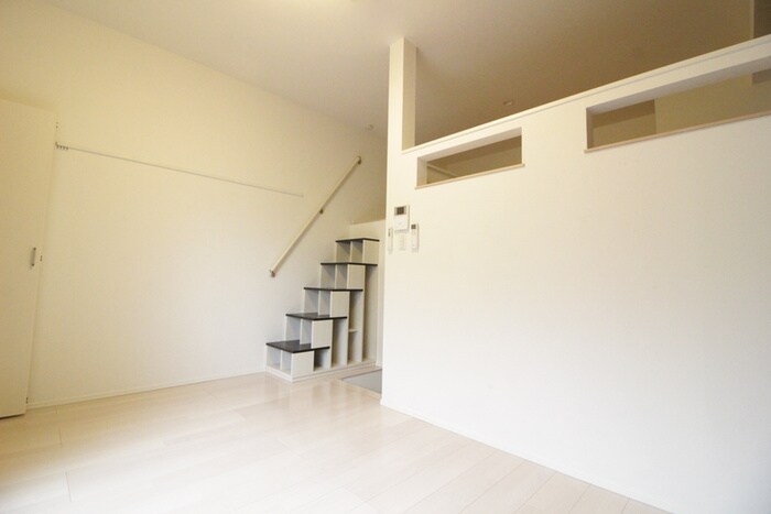 物件内観写真6　(居室)