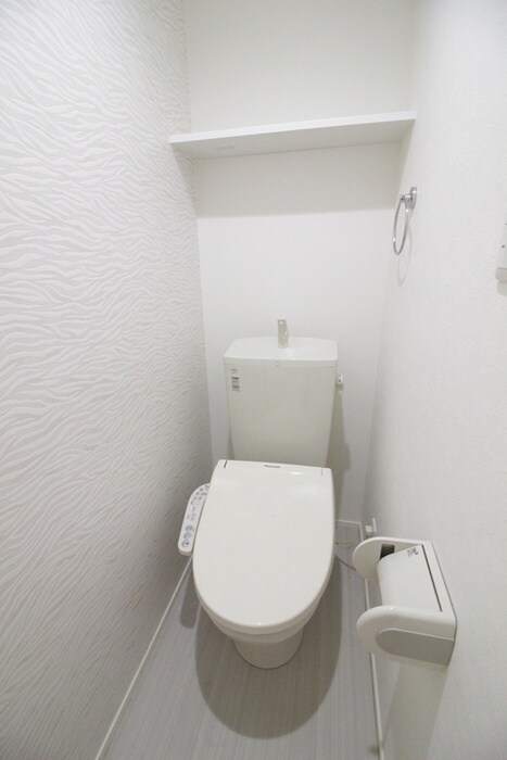 物件内観写真13　(トイレ)