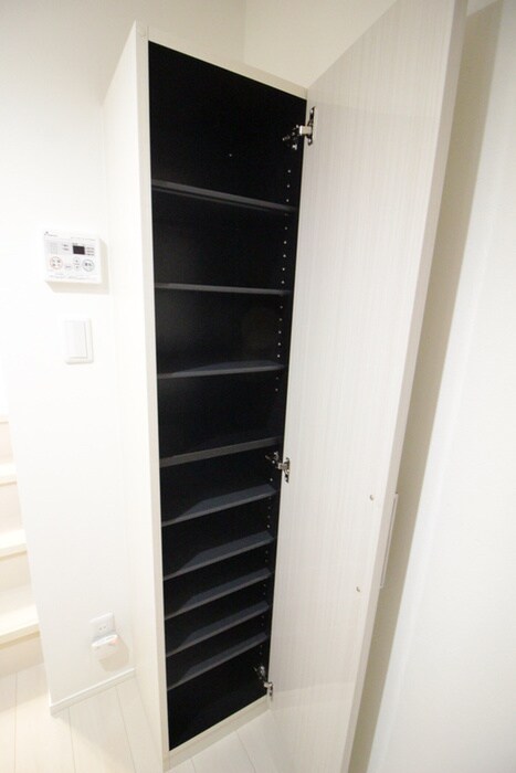 物件内観写真17　(靴箱)