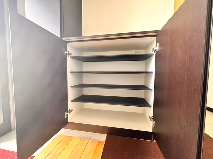 物件内観写真17　(靴箱)