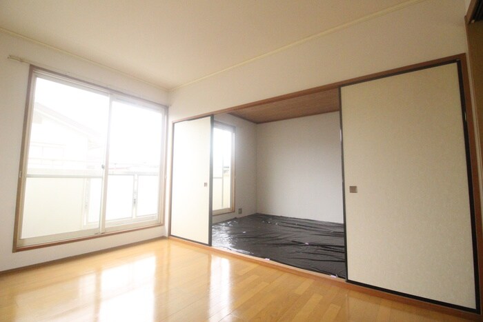 物件内観写真9　(居室)