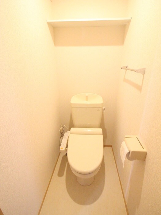 物件内観写真12　(トイレ)