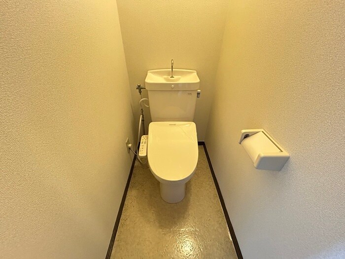 物件内観写真12　(トイレ)