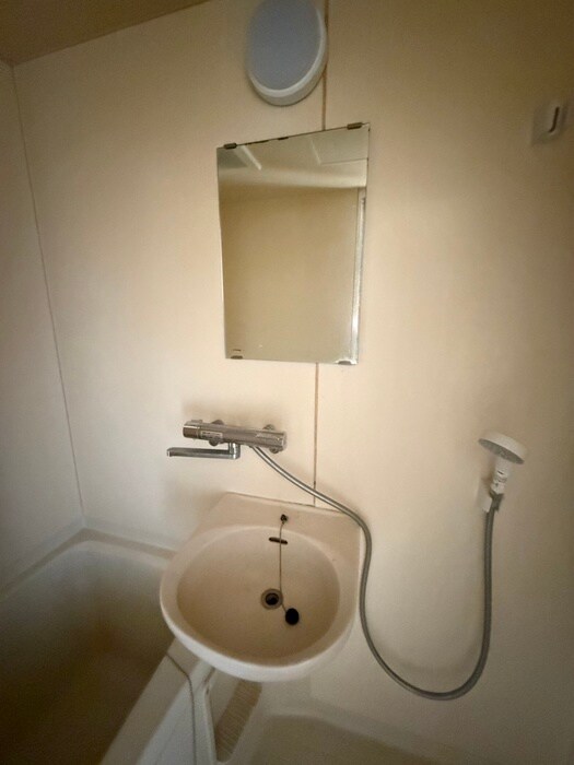 物件内観写真12　(洗面)