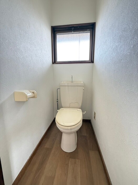 物件内観写真13　(トイレ)