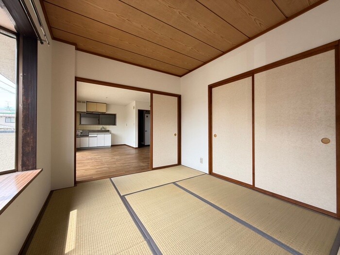 物件内観写真18　(居室)