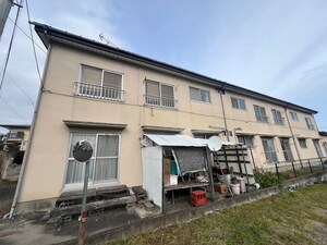 鈎取アパート外観写真