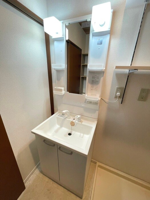 物件内観写真13　(洗面)