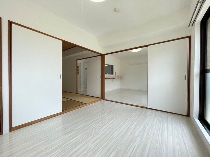 物件内観写真19　(居室)