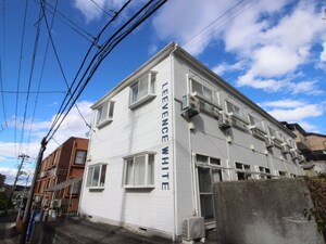 リ－ベンスホワイト外観写真