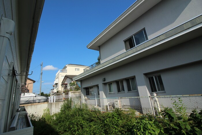 物件内観写真18　(室内からの展望)