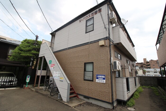 物件外観写真4　(駐車場)