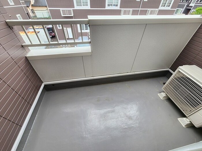 物件内観写真16　(ベランダ・バルコニー)