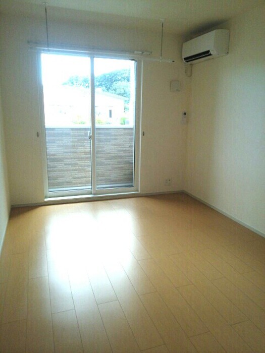 物件内観写真6　(居室)