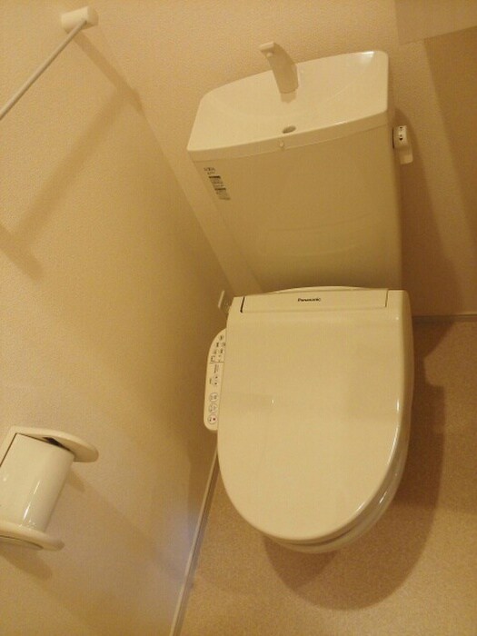 物件内観写真10　(トイレ)