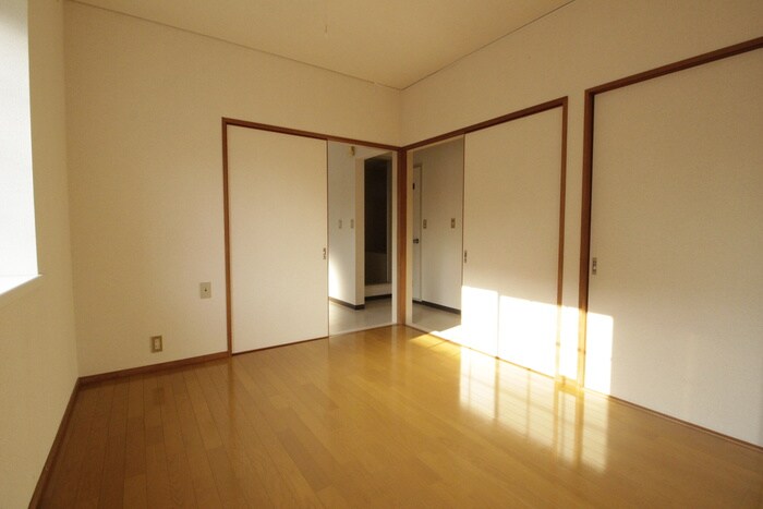 物件内観写真17　(居室)