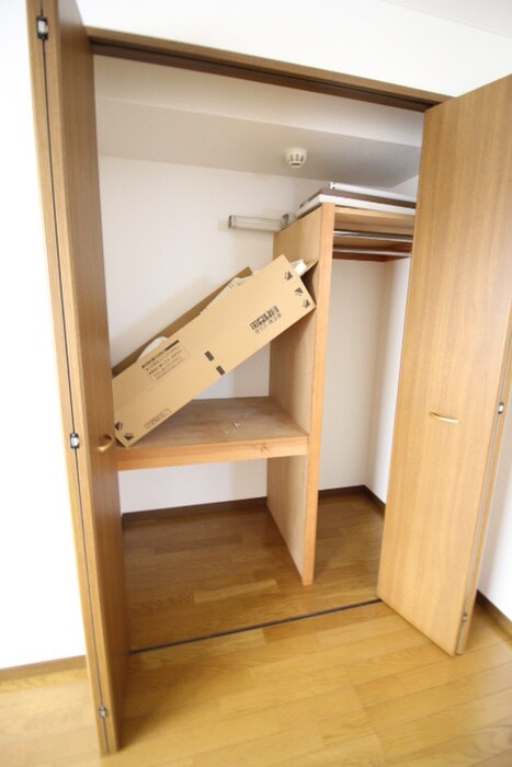 物件内観写真9　(収納)