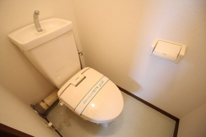 物件内観写真13　(トイレ)