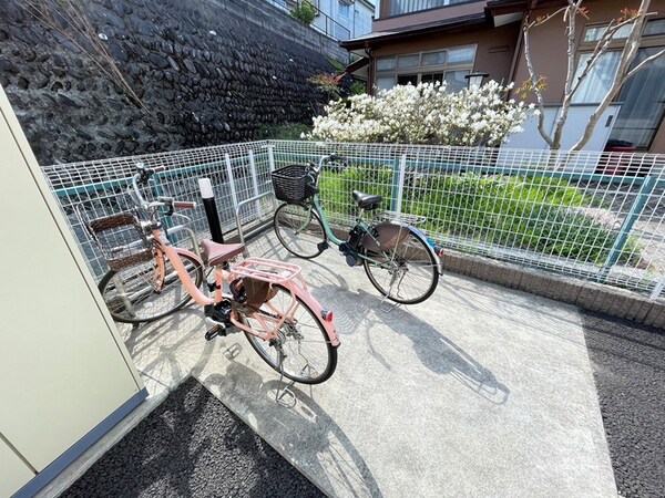 駐輪場