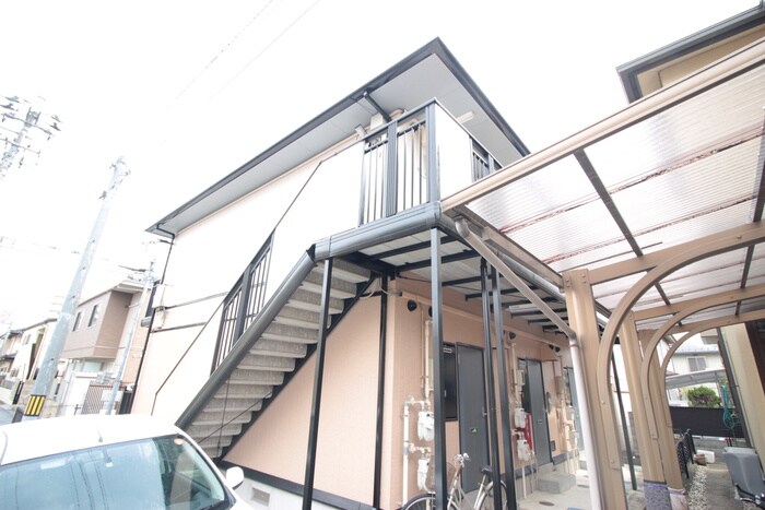 物件外観写真5　(エントランス部分)