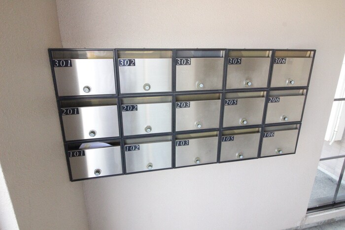 物件外観写真6　(建物設備)