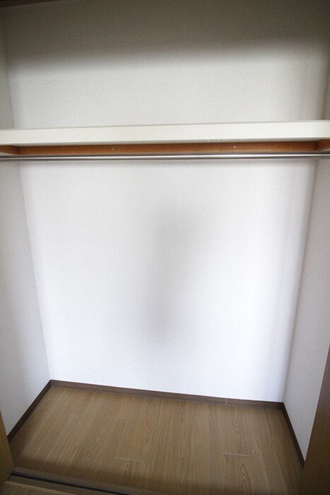 物件内観写真11　(収納)