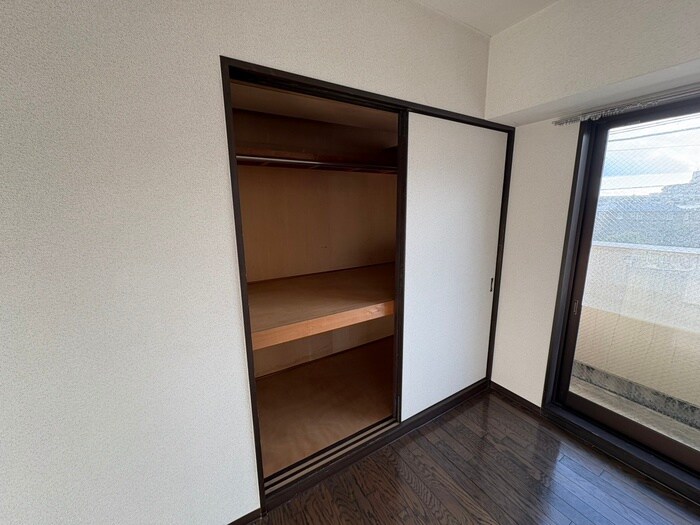物件内観写真18　(収納)