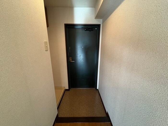 物件内観写真22　(玄関)