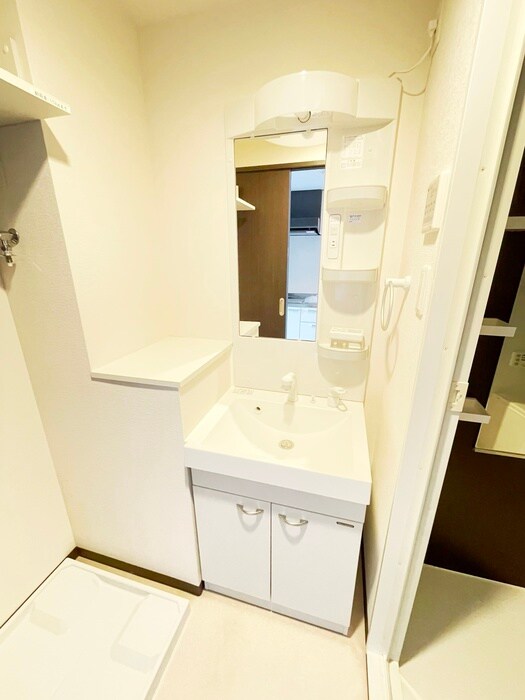 物件内観写真12　(洗面)