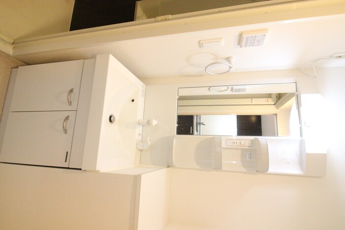 物件内観写真13　(洗面)