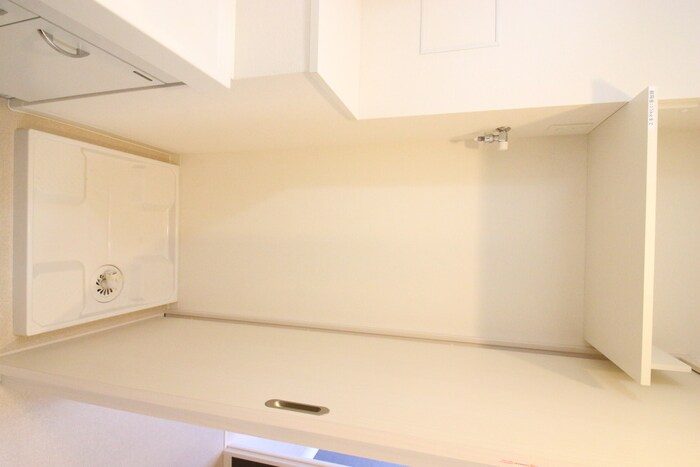 物件内観写真15　(洗濯機置場)