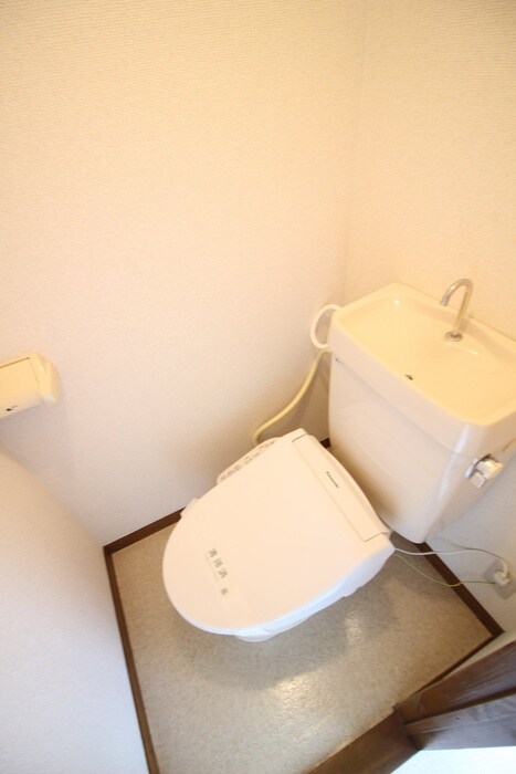 物件内観写真13　(トイレ)