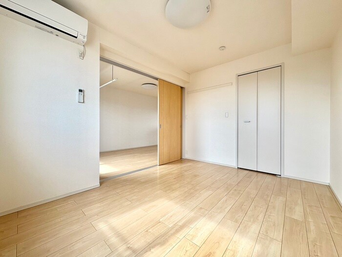 物件内観写真9　(居室)