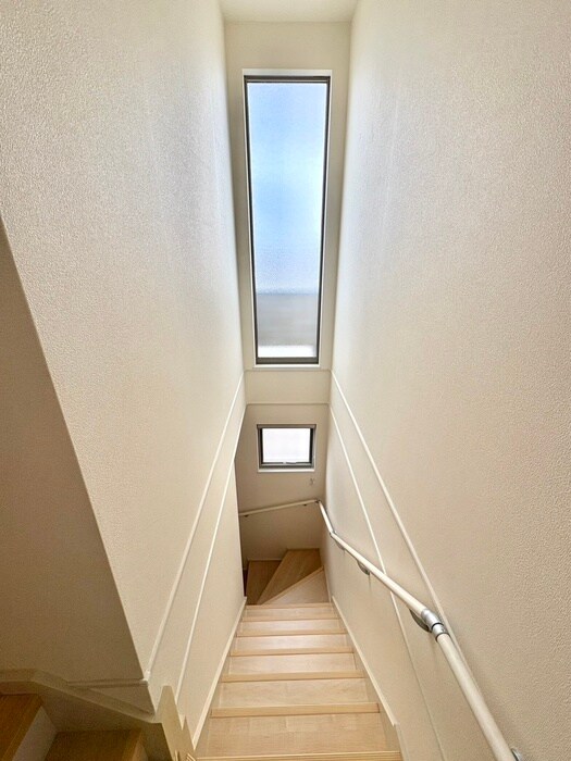 物件内観写真17　(廊下)