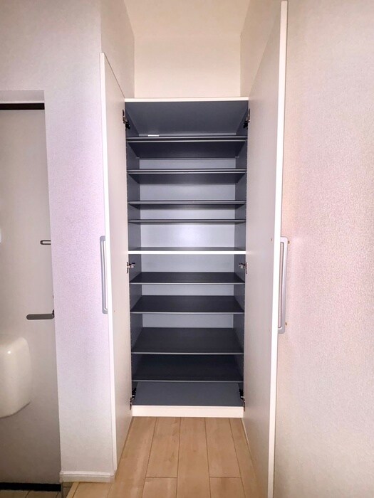 物件内観写真19　(靴箱)