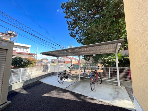 駐輪場