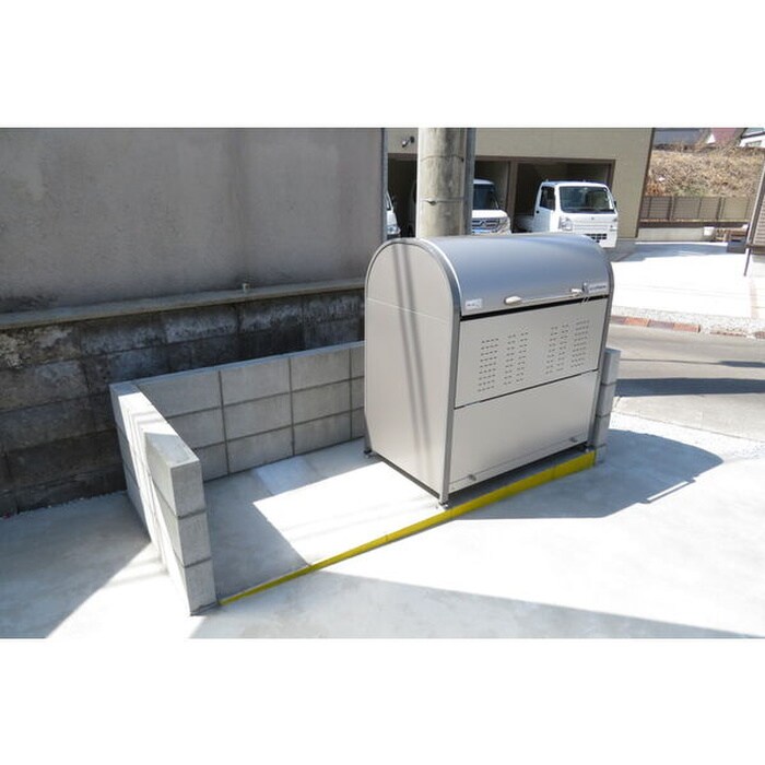 物件外観写真3　(建物設備)