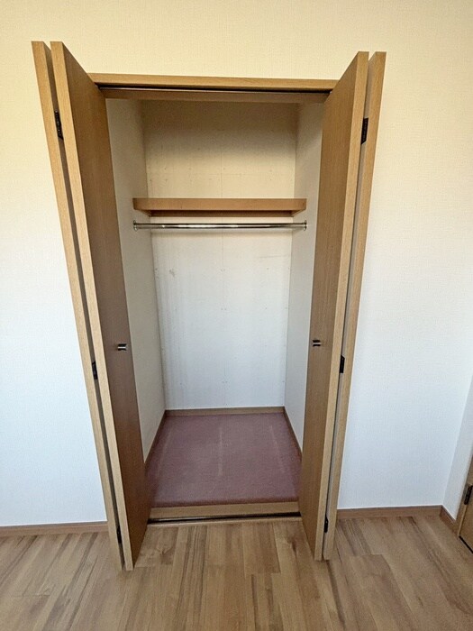 物件内観写真13　(収納)