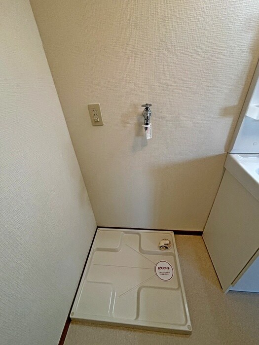 物件内観写真22　(洗濯機置場)