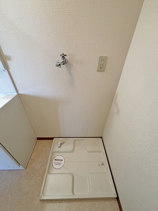 物件内観写真22　(洗濯機置場)