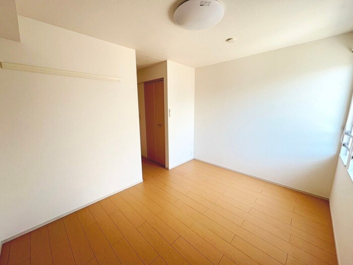 物件内観写真5　(居室)