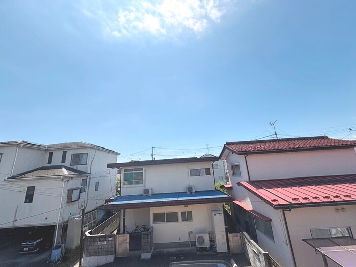 物件内観写真17　(室内からの展望)