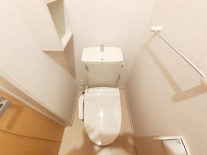 物件内観写真13　(トイレ)