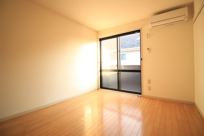 物件内観写真7　(居室)