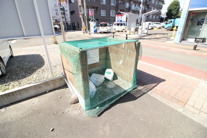 物件外観写真3　(その他)