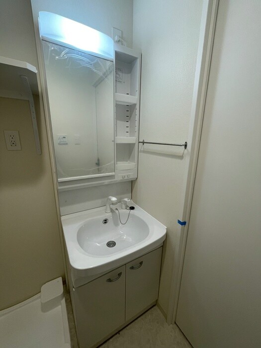 物件内観写真11　(洗面)