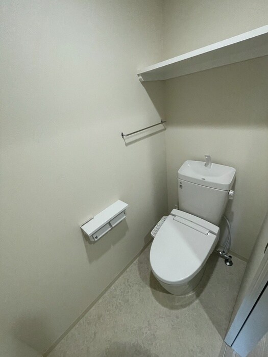 物件内観写真13　(トイレ)